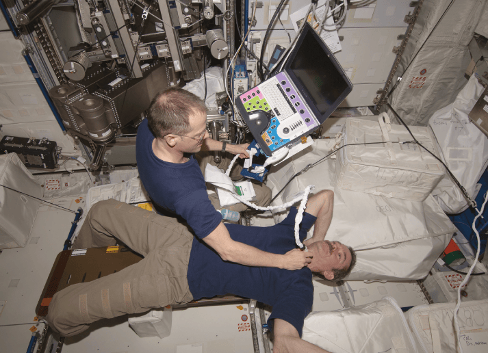 Ecógrafos usados por la NASA en la estación espacial